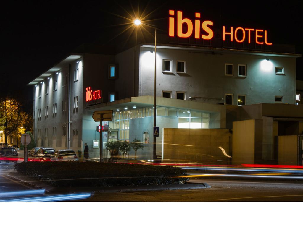 Hotel Ibis Guimaraes Bagian luar foto