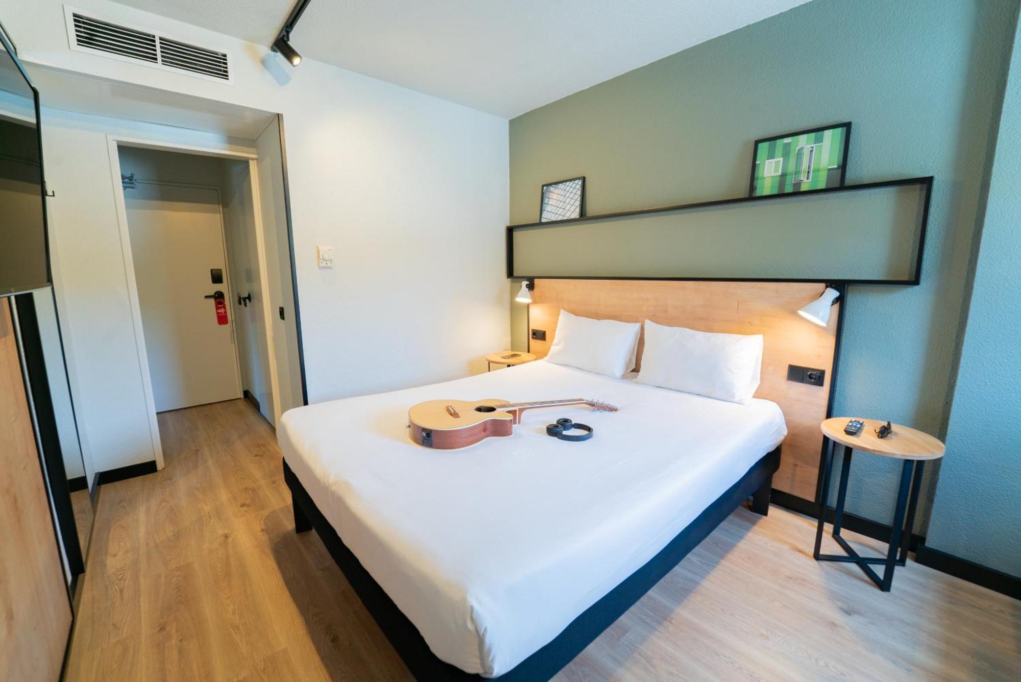 Hotel Ibis Guimaraes Bagian luar foto